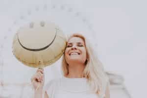 woman looks happy after making a 2019 drug addiction resolution