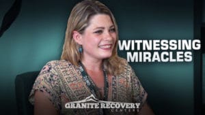 Courtney smiling telling addiction recovery story