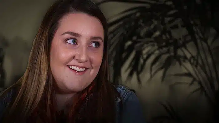 woman smiling and talking at granite recovery centers